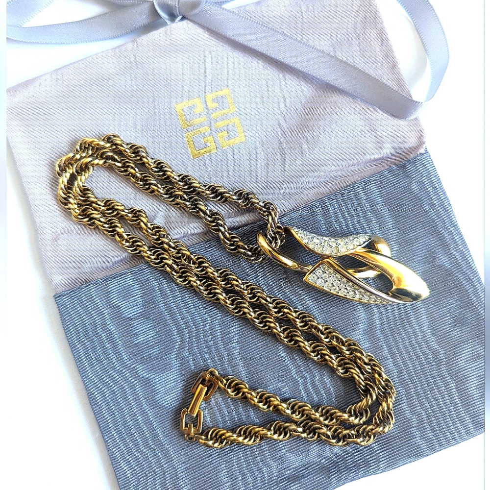 Givenchy '78 Paris New York Diamond Cut Rope Chain Pendant 💎 Big & Bold Chunky